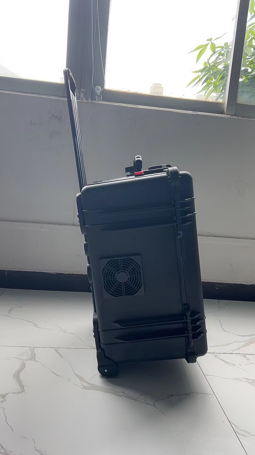 丽江手拉箱型移动通信干扰器
